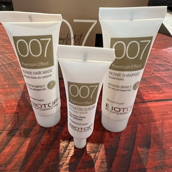 Sample Bundle - Picture 4 of 9